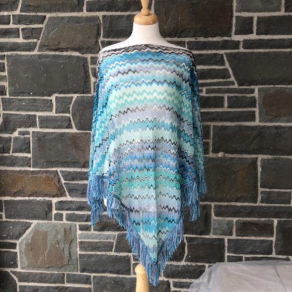 Missoni Fringe Poncho - Picture 4 of 8